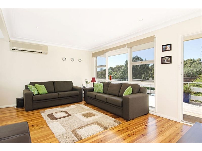 13 Chester Place, Narraweena NSW 2099