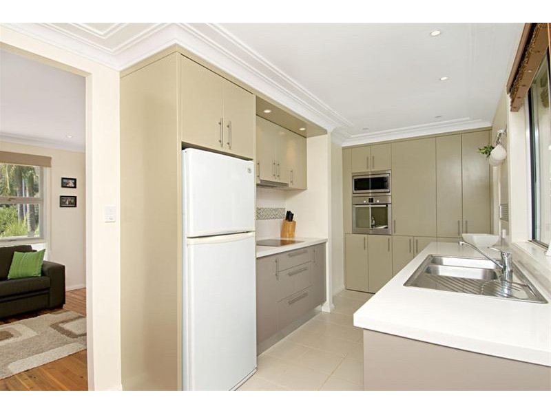 13 Chester Place, Narraweena NSW 2099