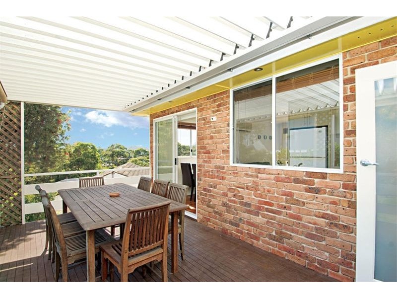 13 Chester Place, Narraweena NSW 2099