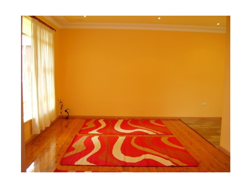 27 Epping Drive, Frenchs Forest NSW 2086