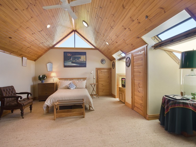 17 Oxford Falls Road, Beacon Hill NSW 2100