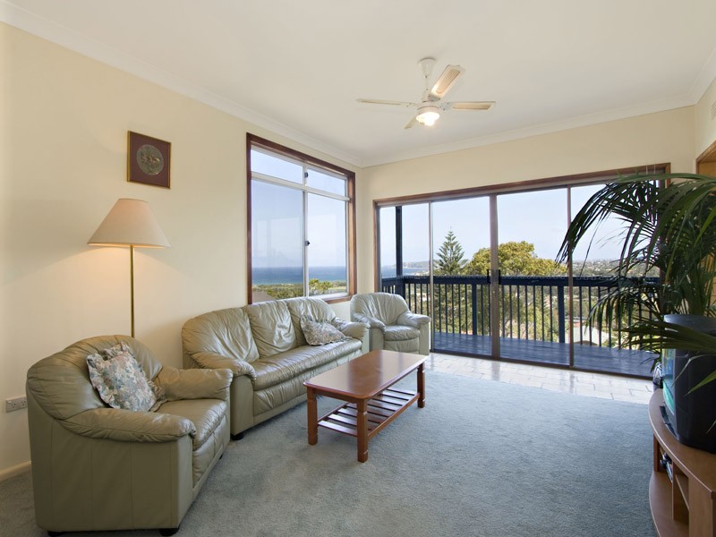 63 Quirk Street, Dee Why NSW 2099