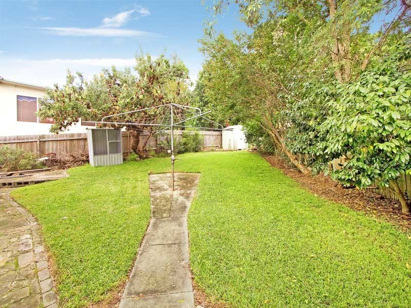 15 Rabbett Street, Frenchs Forest NSW 2086