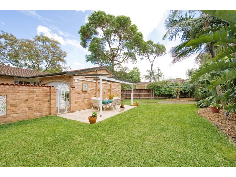 10 Burrswood Close, Belrose NSW 2085