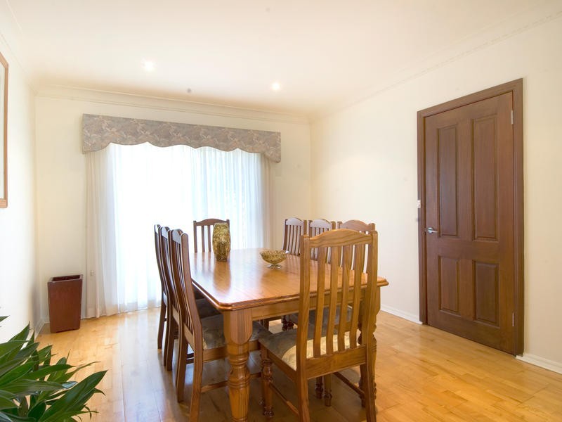 7 Stirling Place, Belrose NSW 2085