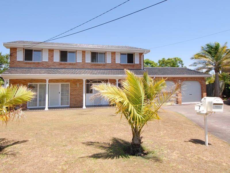 7 Stirling Place, Belrose NSW 2085