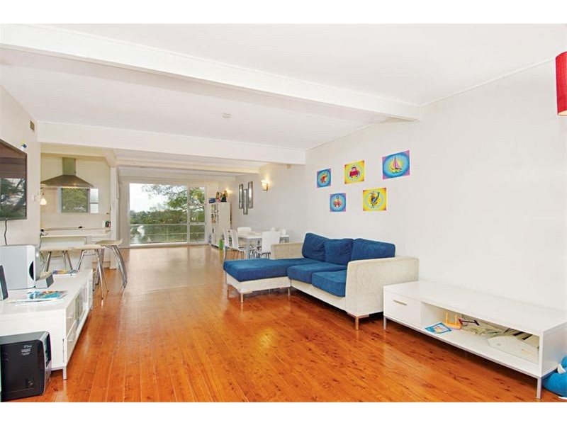 13 Dundilla Road, Frenchs Forest NSW 2086