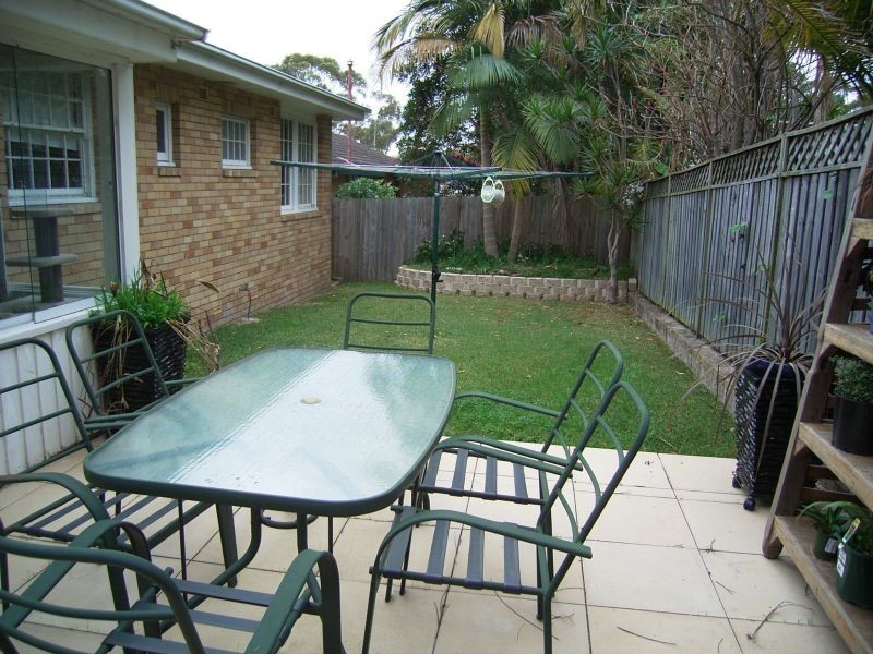 9 Dundilla Road, Frenchs Forest NSW 2086