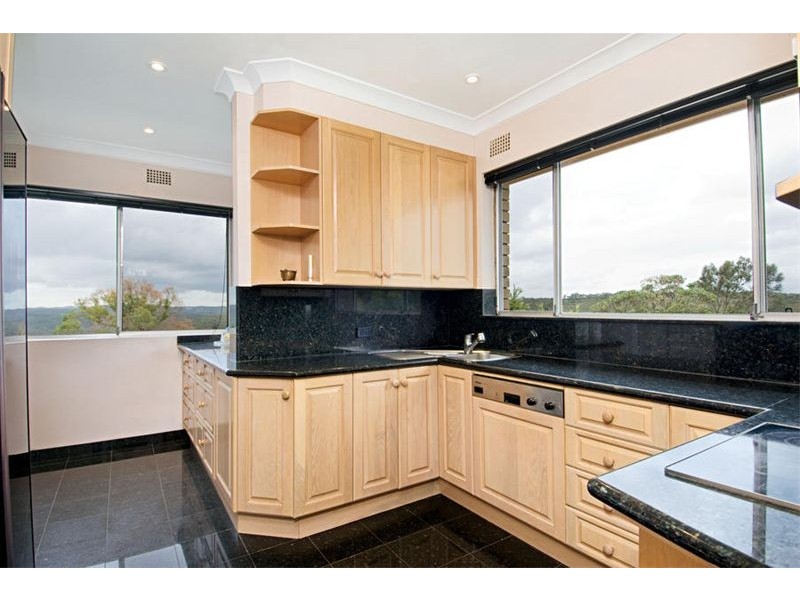 31 Dixon Avenue, Frenchs Forest NSW 2086