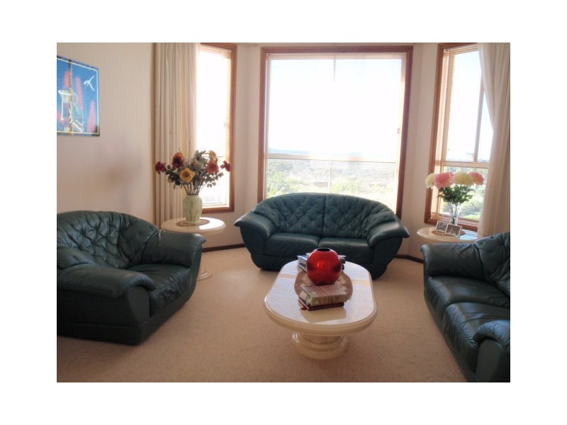 4 Lyndhurst Way, Belrose NSW 2085