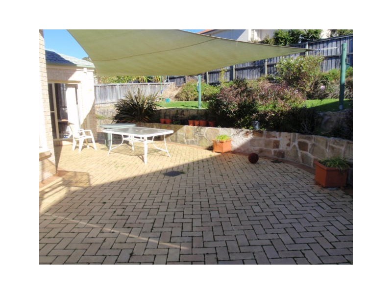 4 Lyndhurst Way, Belrose NSW 2085