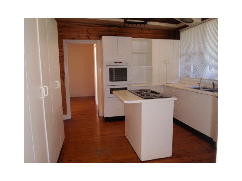 26 Cousins Road, Beacon Hill NSW 2100