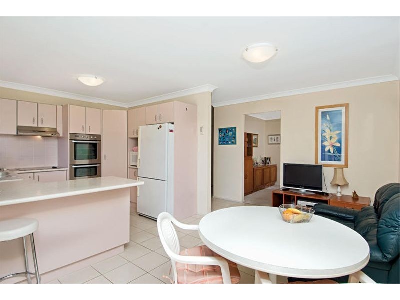 24 Barnes Road, Frenchs Forest NSW 2086