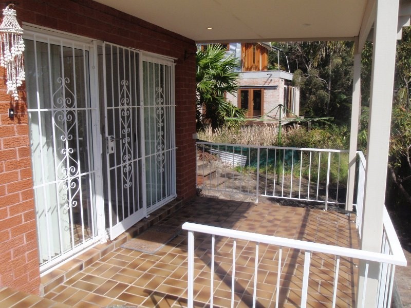 2/20a Tango Avenue, Curl Curl NSW 2096