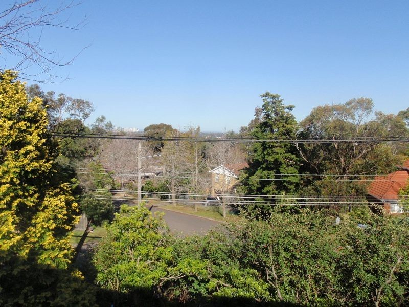 12 Blackbutts Road, Frenchs Forest NSW 2086