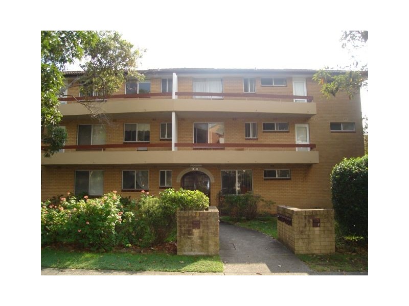 8/3 Holborn Avenue, Dee Why NSW 2099