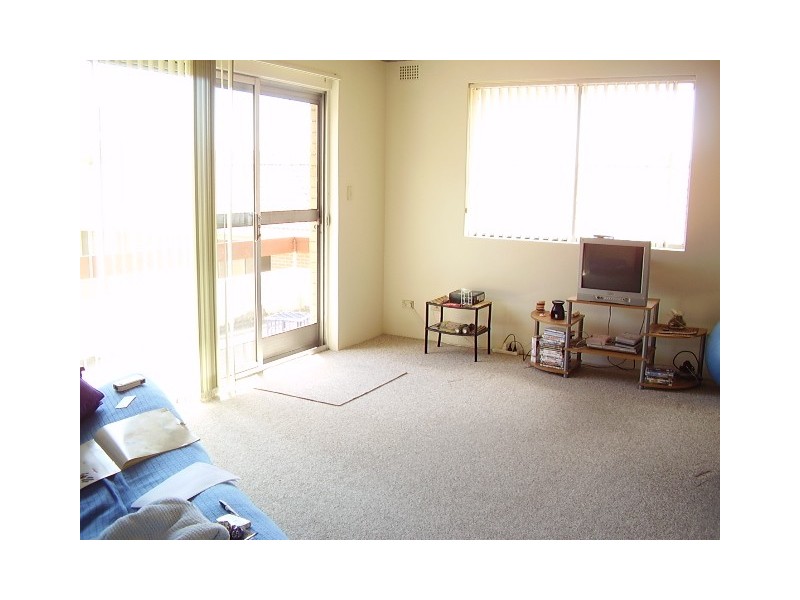 8/3 Holborn Avenue, Dee Why NSW 2099