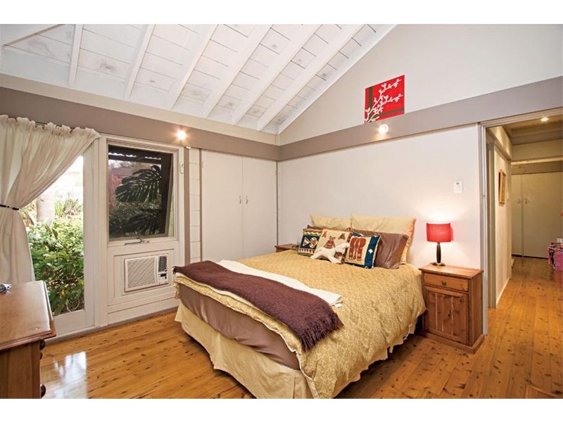 54 Iris Street, Frenchs Forest NSW 2086