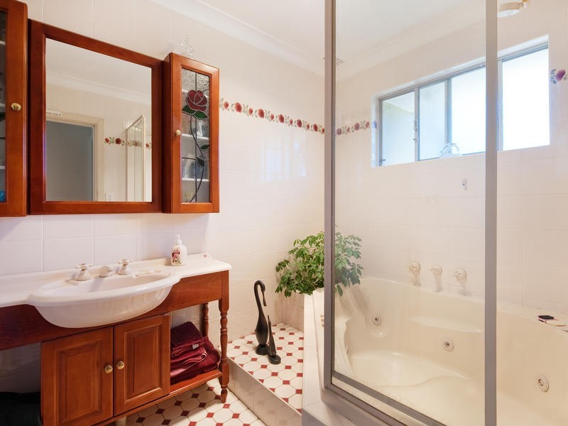 8 Kapyong Street, Belrose NSW 2085