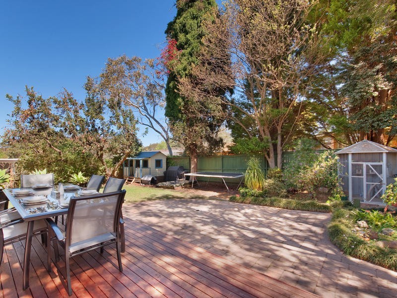 15 Dundilla Road, Frenchs Forest NSW 2086