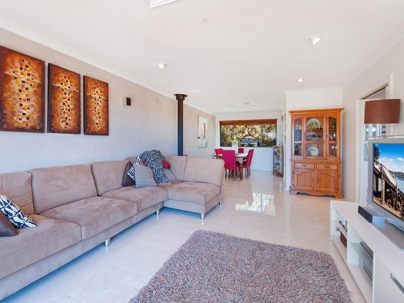 15 Dundilla Road, Frenchs Forest NSW 2086