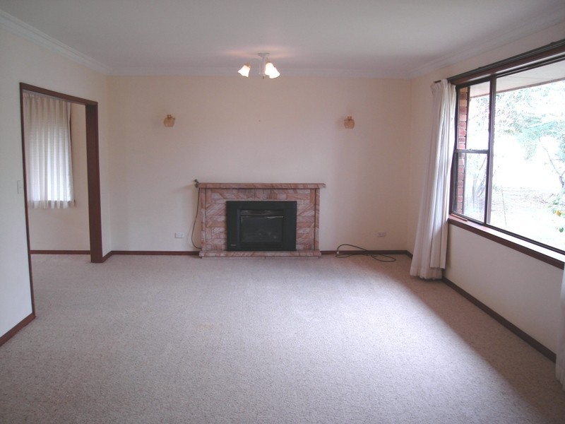 6 Hal Hammond Place, Belrose NSW 2085