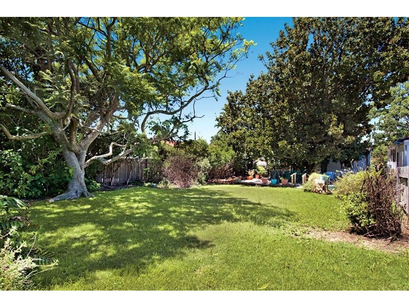 48 Waratah Pde, Narraweena NSW 2099