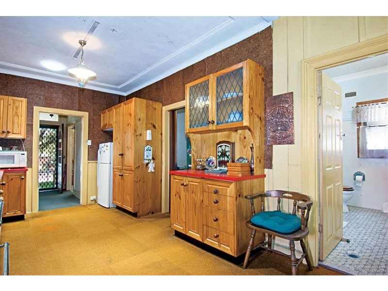 48 Waratah Pde, Narraweena NSW 2099