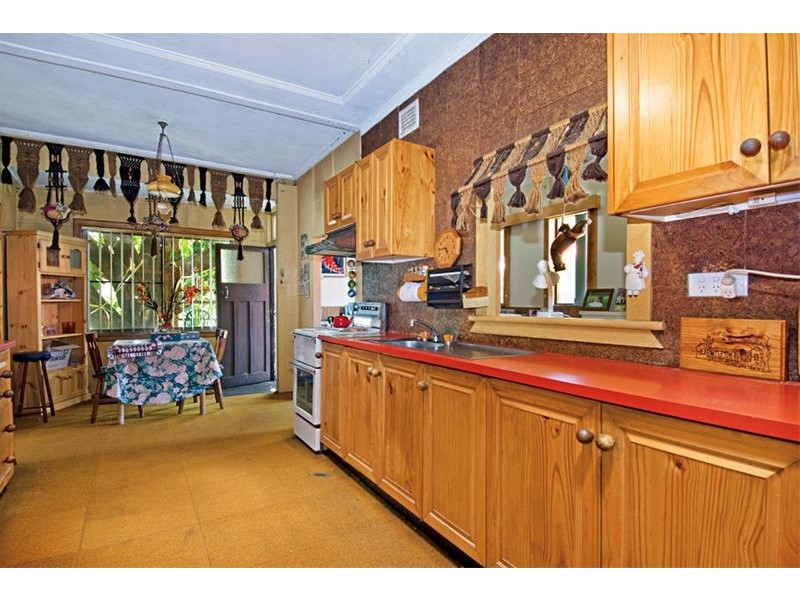 48 Waratah Pde, Narraweena NSW 2099