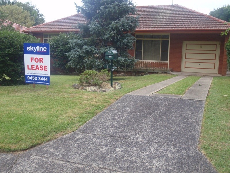 8 Holland Crescent, Frenchs Forest NSW 2086