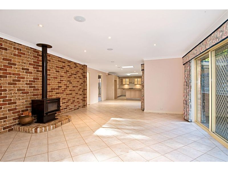 4 Charlotte Place, Beacon Hill NSW 2100