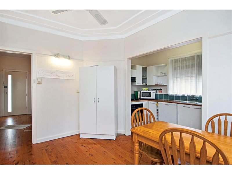 235 Warringah Road, Beacon Hill NSW 2100