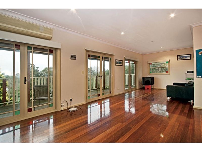 12 Blackbutts Road, Frenchs Forest NSW 2086