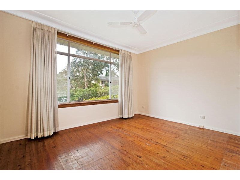 7 Holland Crescent, Frenchs Forest NSW 2086