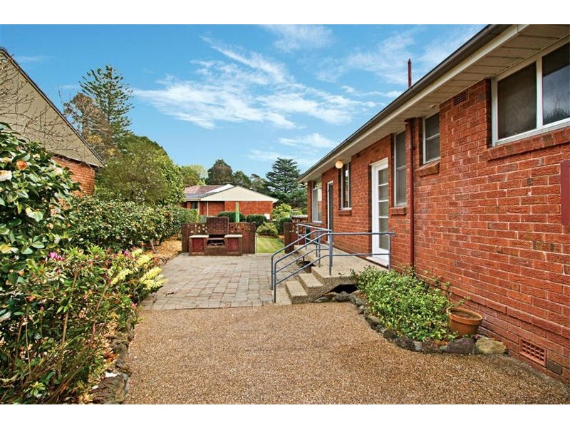 7 Holland Crescent, Frenchs Forest NSW 2086