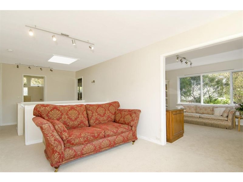 24 Cobb Street, Frenchs Forest NSW 2086