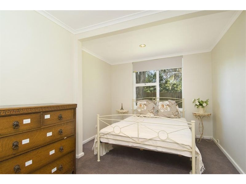 24 Cobb Street, Frenchs Forest NSW 2086