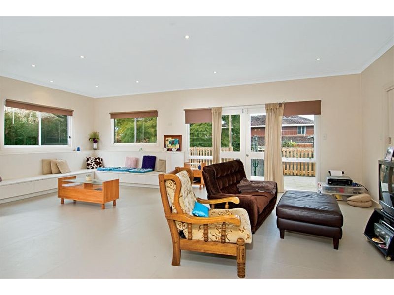 235 Warringah Road, Beacon Hill NSW 2100