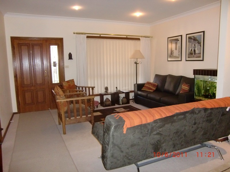 83 Brooker Avenue, Frenchs Forest NSW 2086