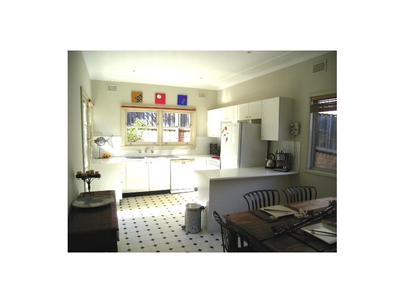 793 Warringah Road, Forestville NSW 2087