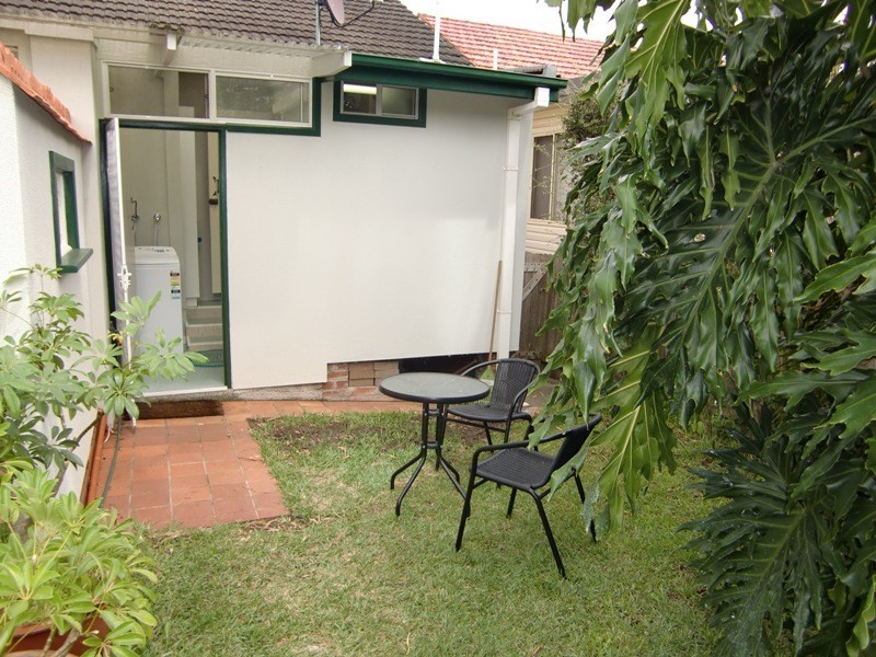 16 Chalmers Avenue, Beacon Hill NSW 2100