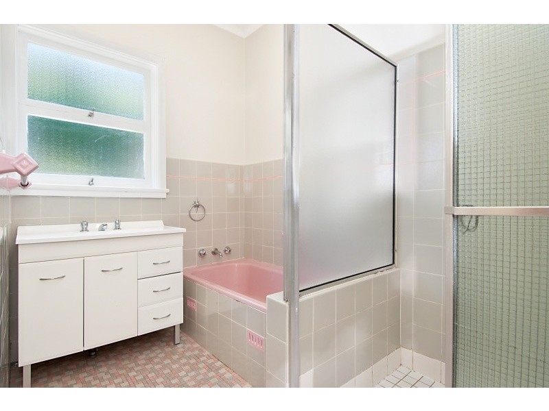 15 Careebong Road, Frenchs Forest NSW 2086