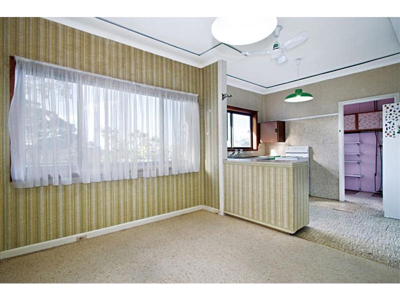 196 Warringah Road, Beacon Hill NSW 2100