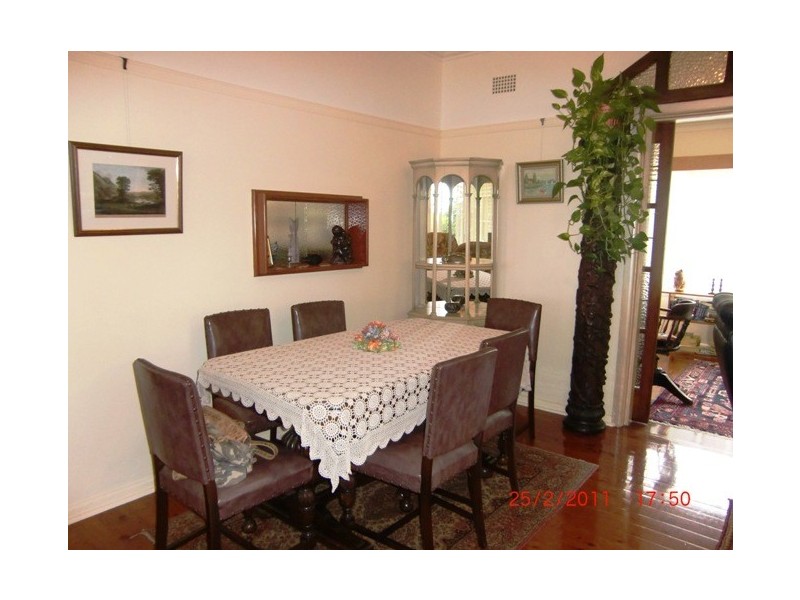 16 Chalmers Avenue, Beacon Hill NSW 2100