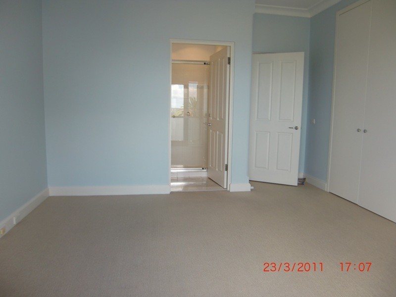Level 2 2/207 Spit Road, Mosman NSW 2088