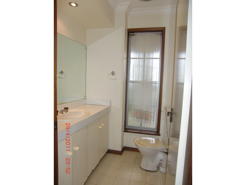 20 Aranda Drive, Frenchs Forest NSW 2086