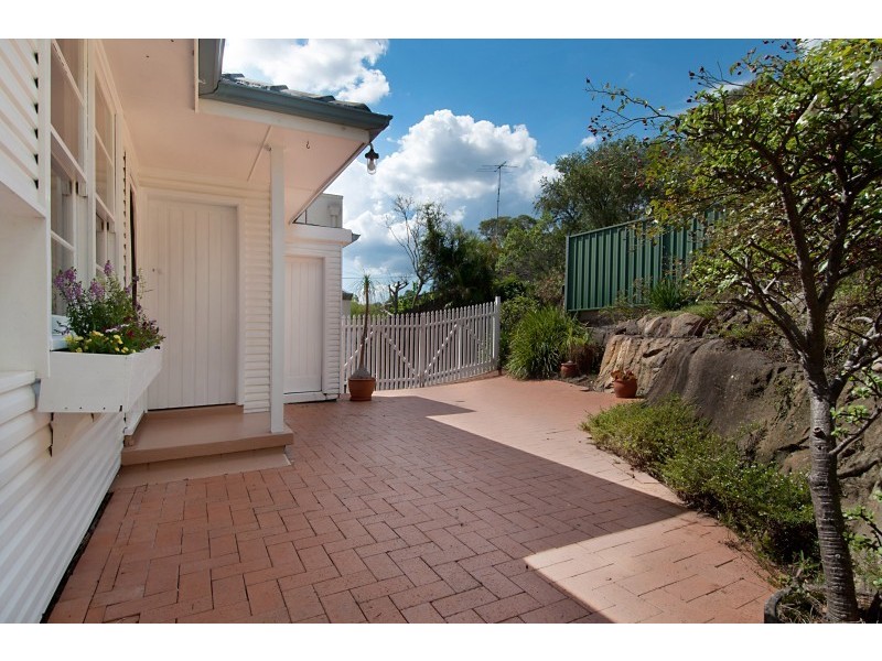 31 Edinburgh Road, Forestville NSW 2087