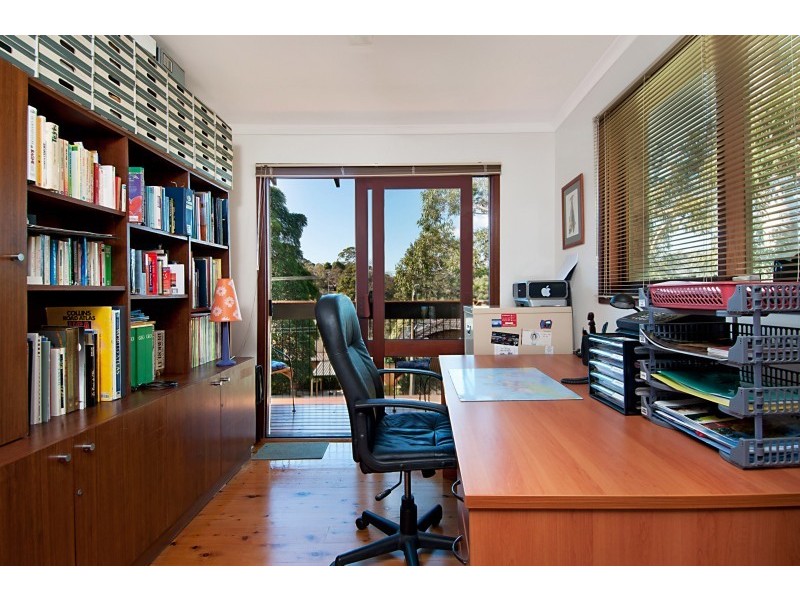 5 Lae Place, Allambie Heights NSW 2100