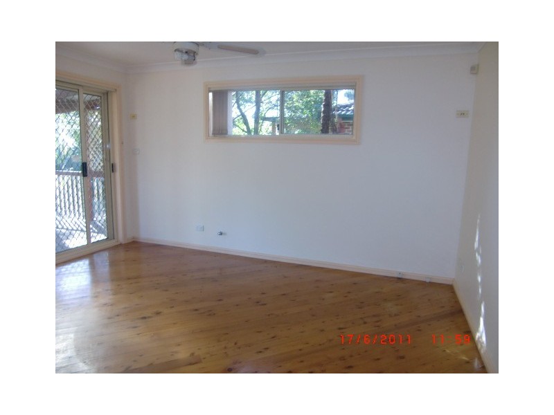 33B Carnarvon Place, Frenchs Forest NSW 2086