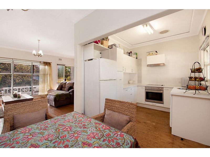 8 Cobb Street, Frenchs Forest NSW 2086